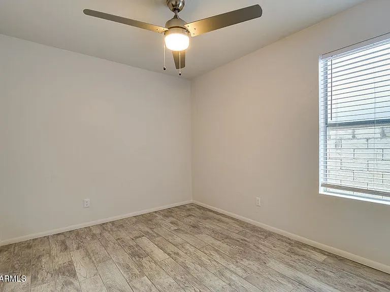 1645 N Date — Photo 9