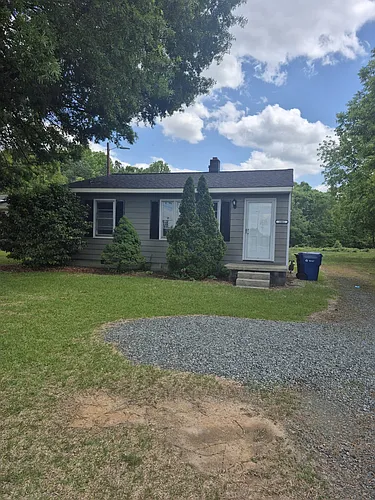 1001 E Haggard Ave Photo 1