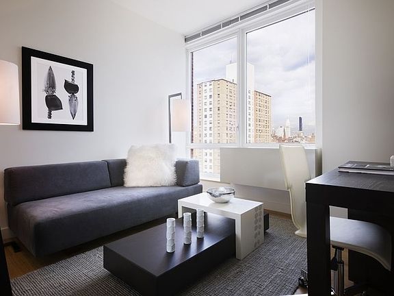 4th image of 450 W 17th St APT 540