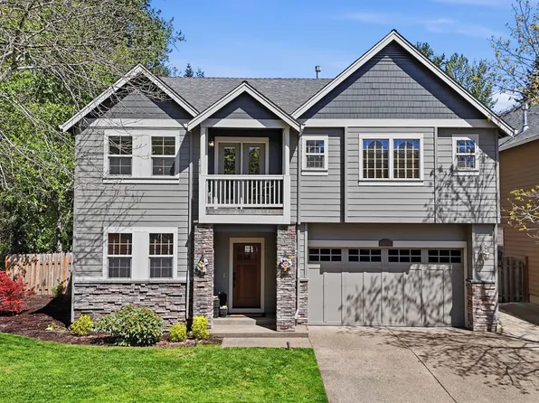 8595 SW Lady Apple Ln, Tigard, OR 97224