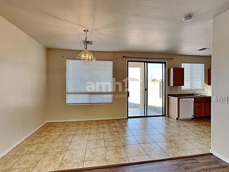 1701 S 113th Dr — Photo 7