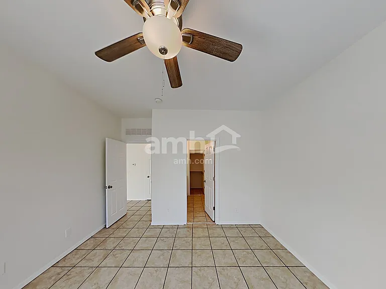 124 E Calle Puente Azul — Photo 9