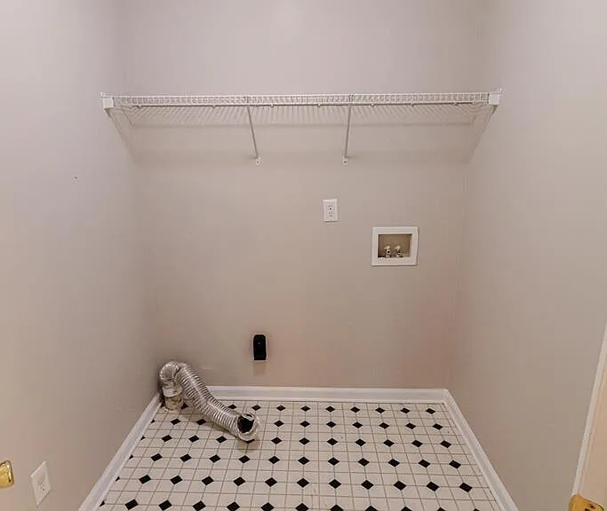 7624 Pleasantville Way — Photo 21