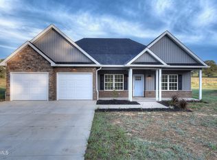 325 Greenwood Rd, Tusculum, TN 37616