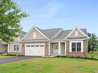 230 Cos Grande Hts #B71, Rochester, NY 14618