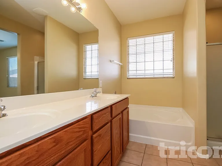 7022 W Carson Rd — Photo 16