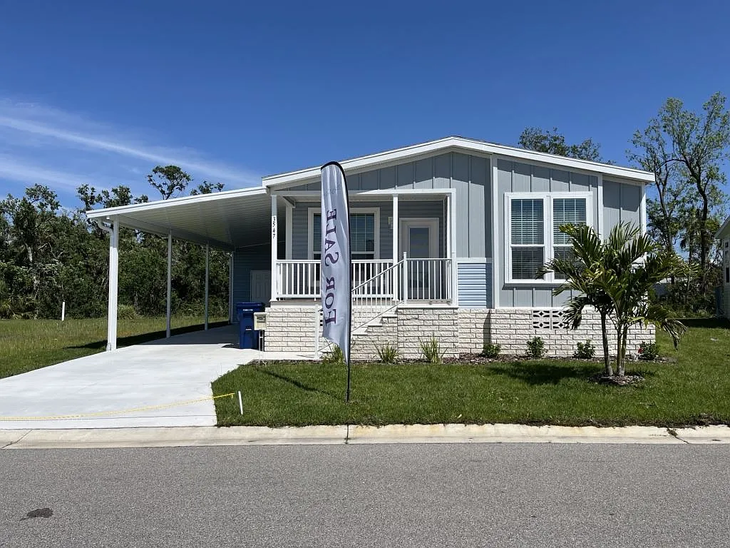 2 bed, 2.0 bath, 1669 sqft, $1,599 — Photo 1