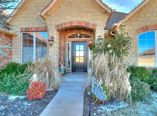 290 Taylam Rd, Goldsby, OK 73093