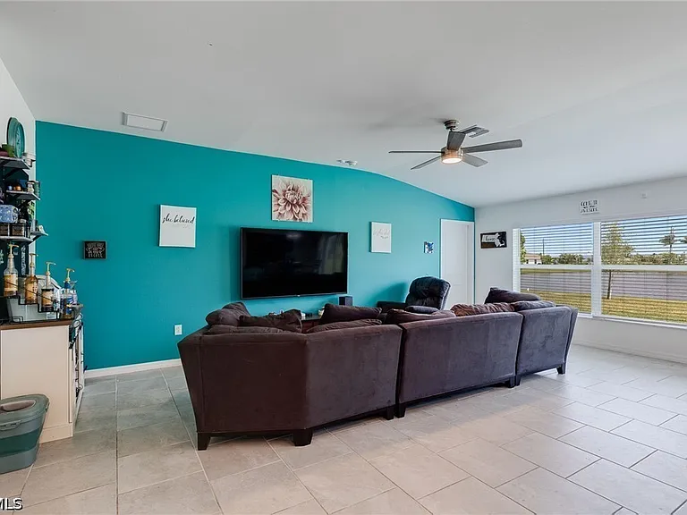 3856 Treasure Oak Way — Photo 3
