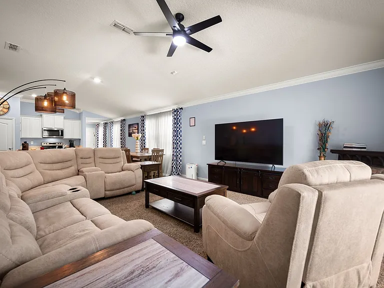 6092 Bucking Bronco Dr — Photo 13