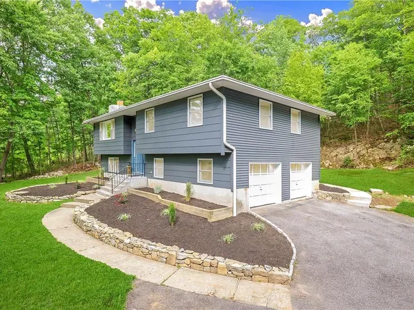 431 Farmers Mills Road, Carmel, NY 10512