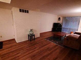10438 N Church Dr APT 207, Parma Heights, OH 44130
