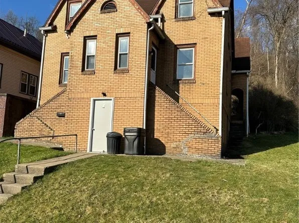 3111-3113 Elm St, Weirton, WV 26062