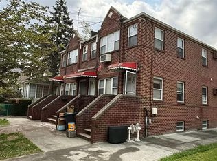 21606 38th Ave, Flushing, NY 11361