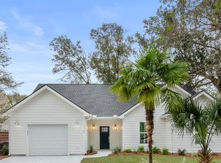 1127 Daffodil Ln, Mount Pleasant, SC 29464