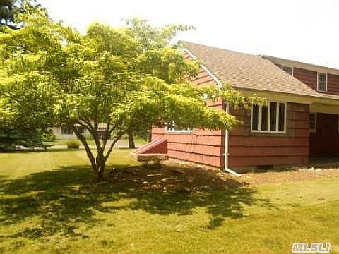 4th image of 385 Bay Haven Ln