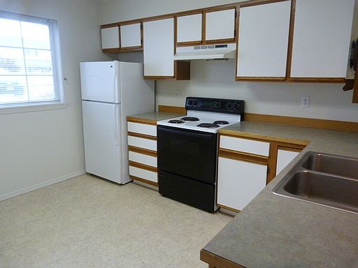 2nd image of 112 Alice Ave APT A