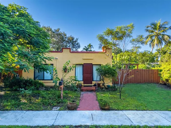 472 NE 130th St, North Miami, FL 33161