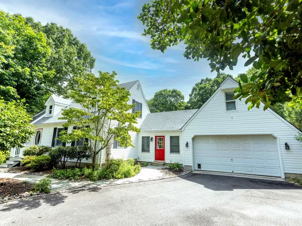 4 Arbutus Ct, Cape May Court House, NJ 08210
