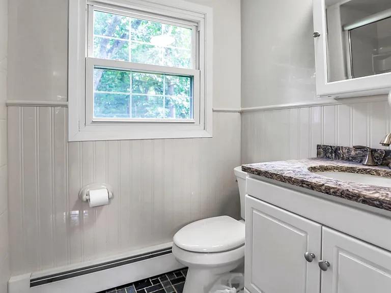 40 Seabrook Ln — Photo 16