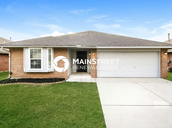 8004 John Robert Dr, Oklahoma City, OK 73135