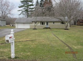 512 Obermiyer Rd, Brookfield, OH 44403