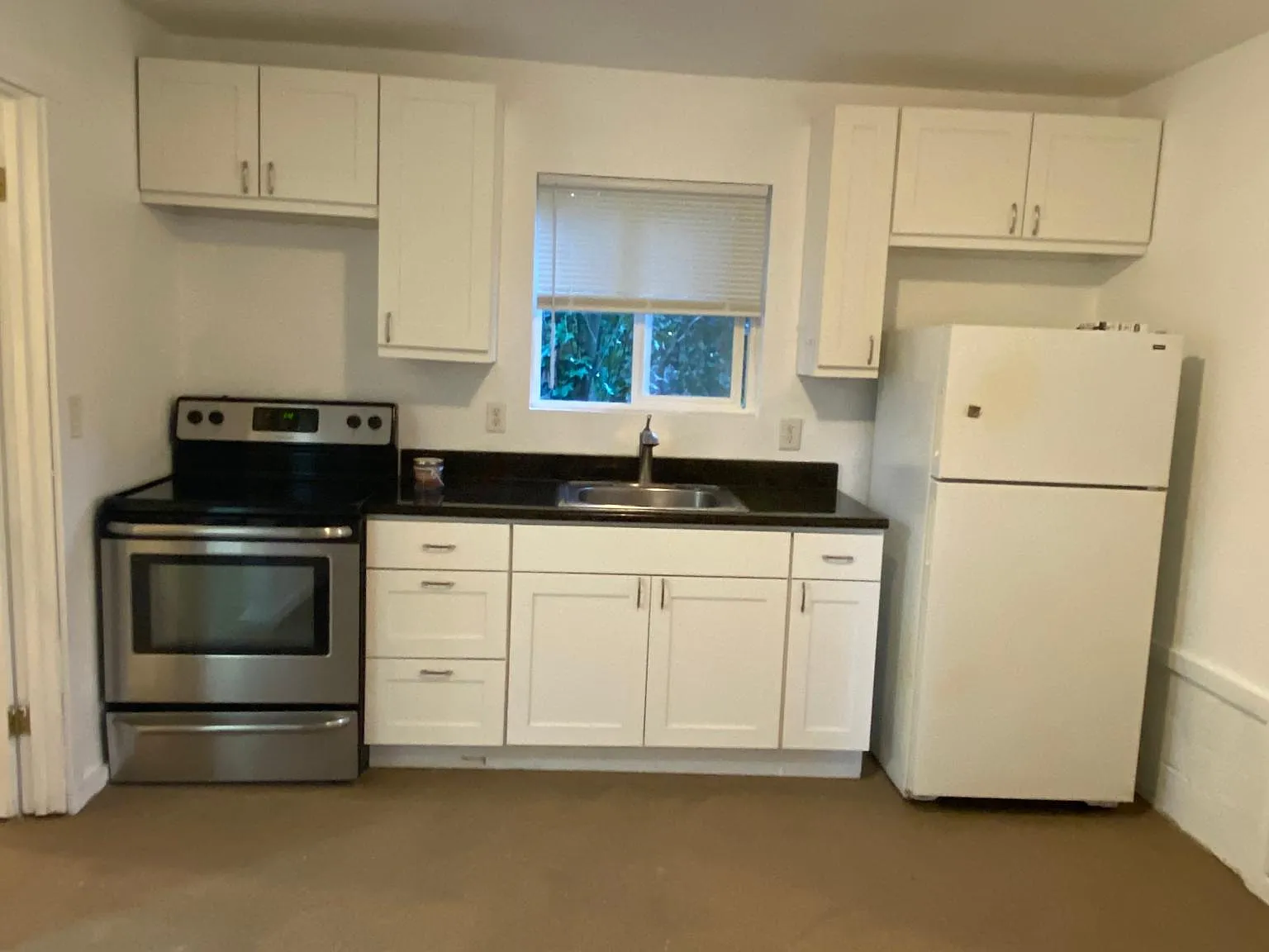1 bed, 350 sqft, $1,500 — Photo 2
