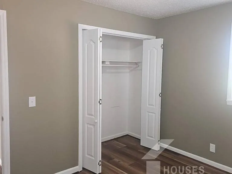 4 Fargo Cir — Photo 8