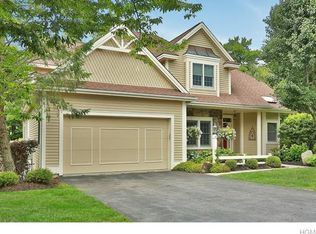 16 Birdsall Farm Dr, Armonk, NY 10504