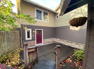Villas at Woodinville, Woodinville, WA 98072
