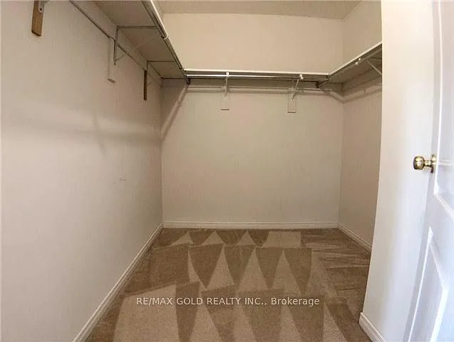 3 bed, $3,600 — Photo 4