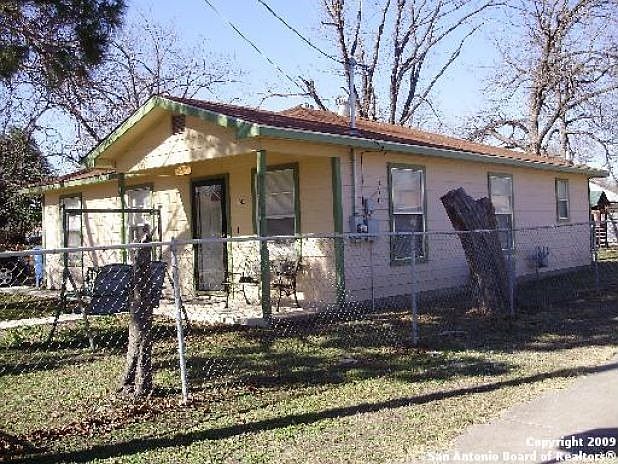 1st image of 1001 Keats St