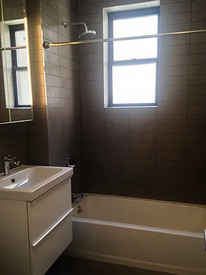 Rented by Bohemia Realty Group | media 12