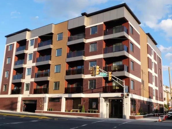 8800 Kennedy Boulevard image 1 of 1