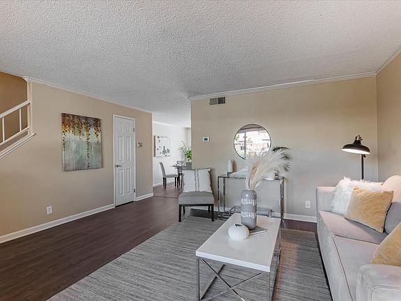 4th image of 3101 Ivygate Ln