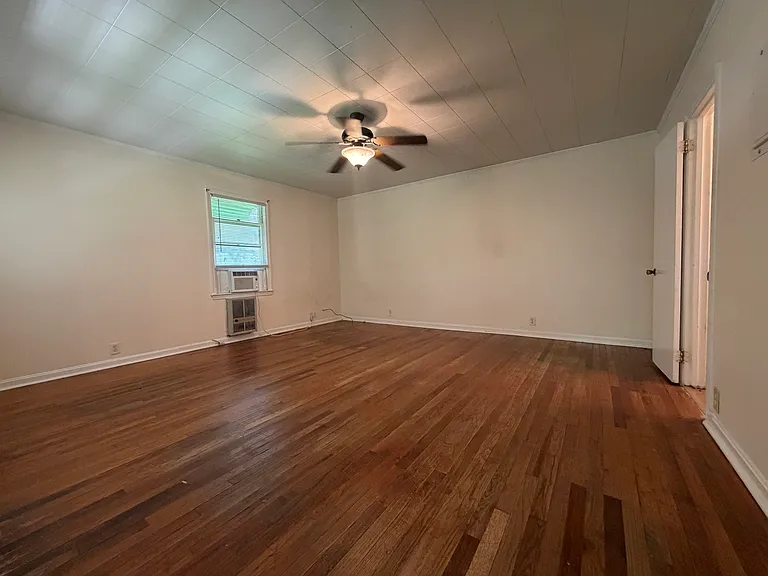 208 Vista Cir #B — Photo 8