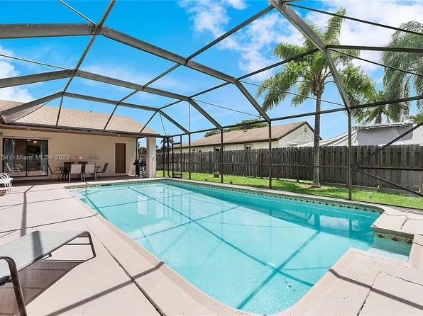 11907 SW 48th Ct, Cooper City, FL 33330