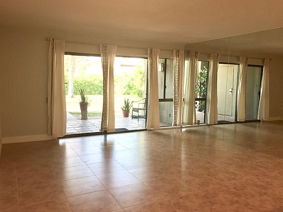 4th image of 1655 E Palm Canyon Dr Unit 705