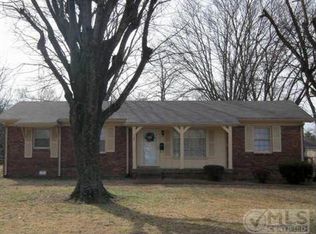 107 Oakdale Dr, White House, TN 37188