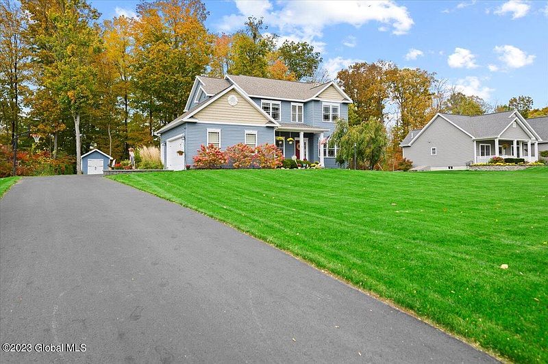 2nd image of 22 Saddlebrook Boulevard