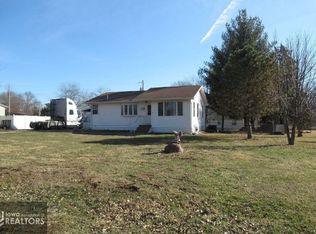 850 Church St, Hamilton, IL 62341