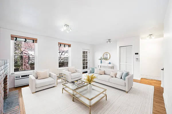 Sold by Douglas Elliman | media 10