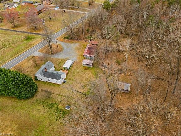 2nd image of 6531 McLeansville Rd