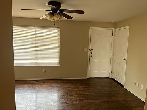 4th image of 2168 Hemlock Dr