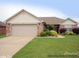 1435 Choate St, Conway, AR 72032