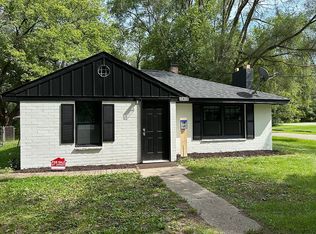 4812 Sashabaw Rd, Clarkston, MI 48346