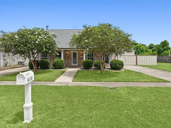 4005 E Genie St, Meraux, LA 70075