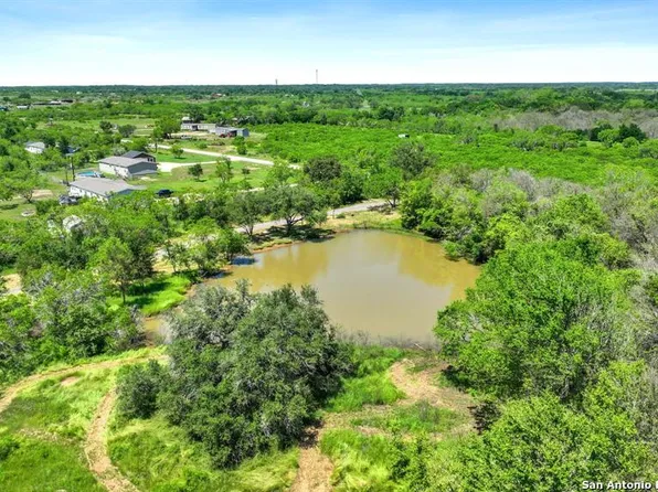 1300 Callihan Rd LOT G, Luling, TX 78648