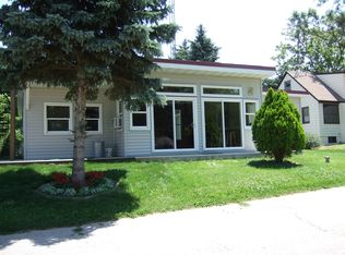 N6466 Milwaukee Rd, Delavan, WI 53115