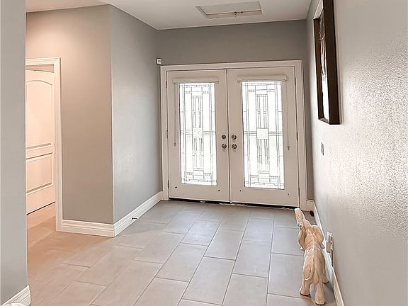 5th image of 449 Skylark Dr